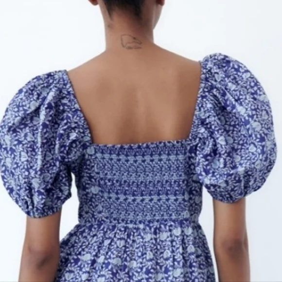 CUTE Printed Dress Short Blue Balloon Sleeves - Picture 7 of 8